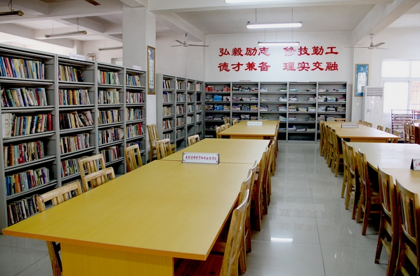 江西技師學院學校圖片