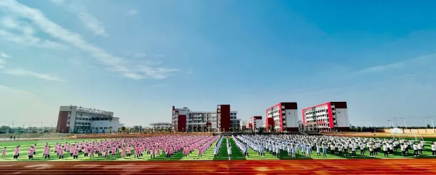 鷹潭衛生學校照片