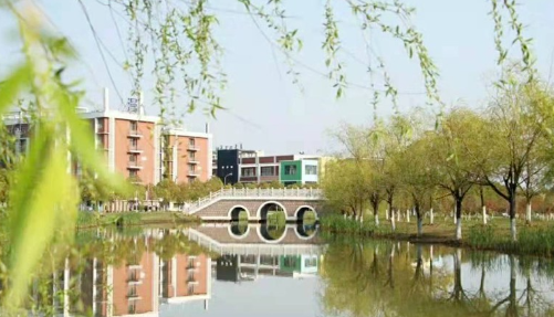 2025年南昌智遠技工學校招生補報名